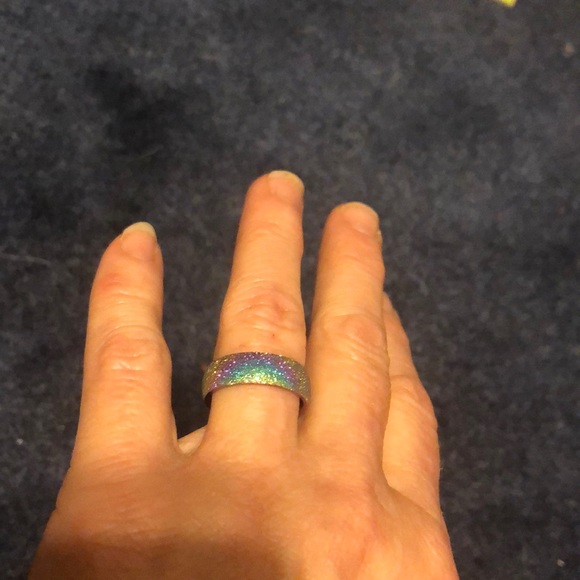 Gorgeous genuine sparkly rainbow diamond dust ring - Picture 5 of 6